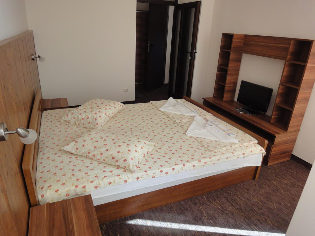 St. George Apartments Nesebar Habitación foto